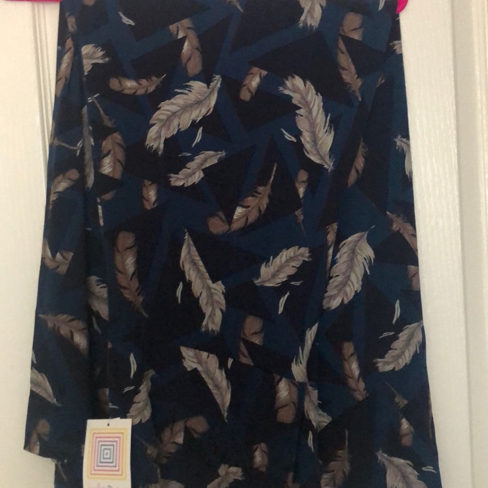 LuLaRoe Maxi - Teal with Feathers
